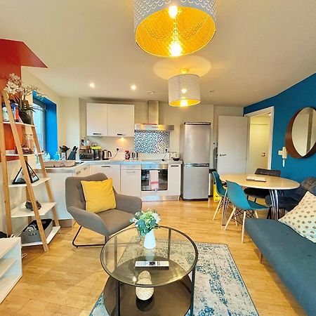 Skyview Apartment By Noknokstay - City Centre With Parking - Group, Family, Business Sheffield Buitenkant foto