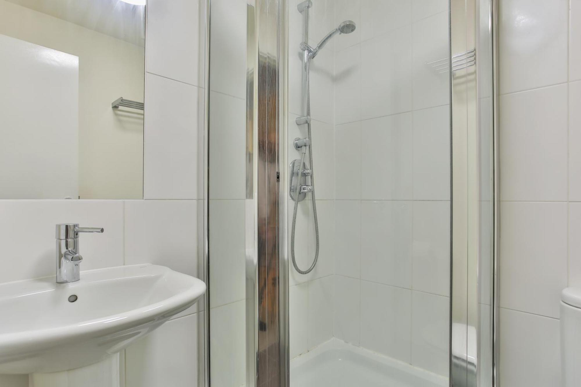 Skyview Apartment By Noknokstay - City Centre With Parking - Group, Family, Business Sheffield Buitenkant foto