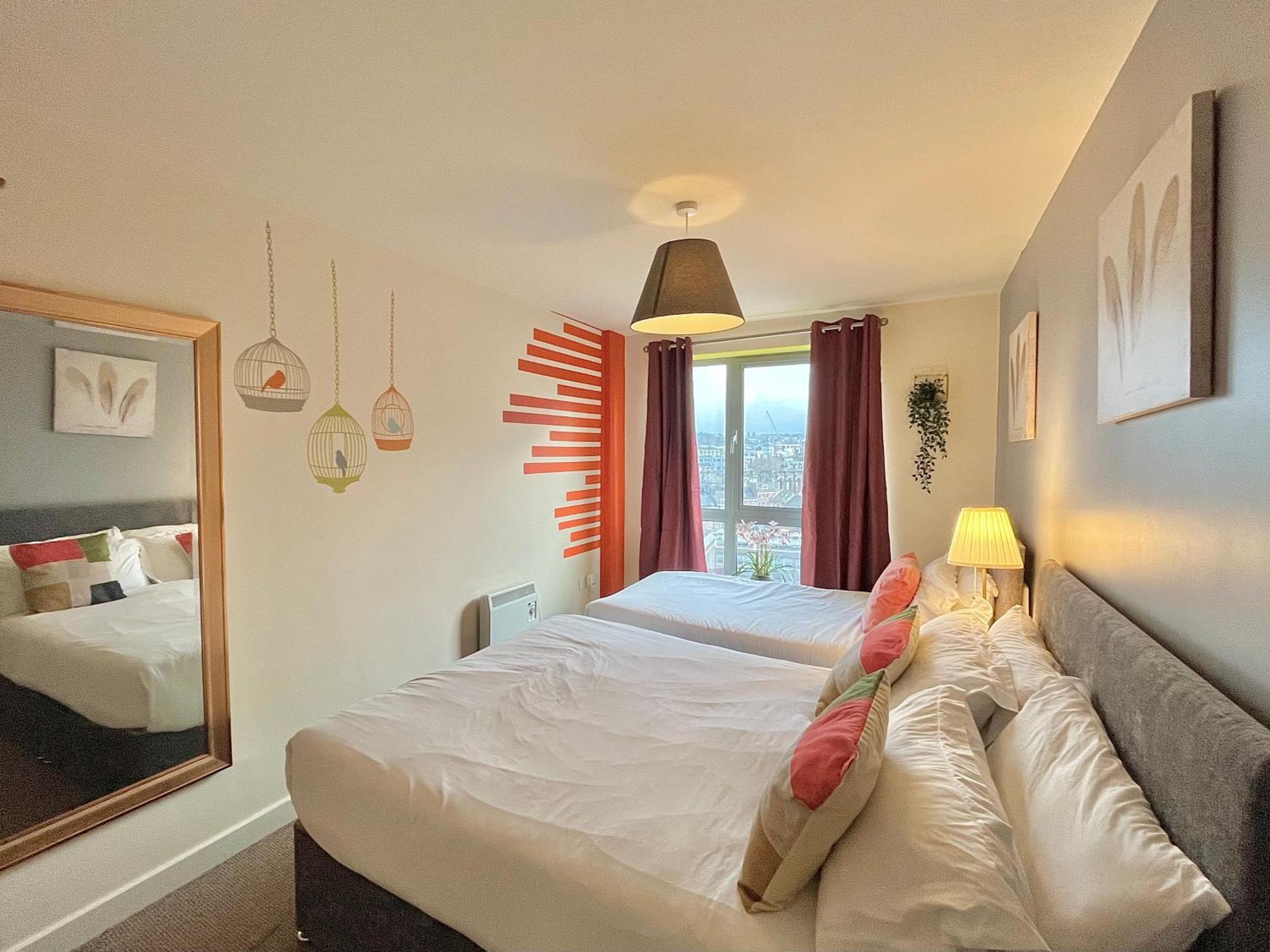 Skyview Apartment By Noknokstay - City Centre With Parking - Group, Family, Business Sheffield Buitenkant foto