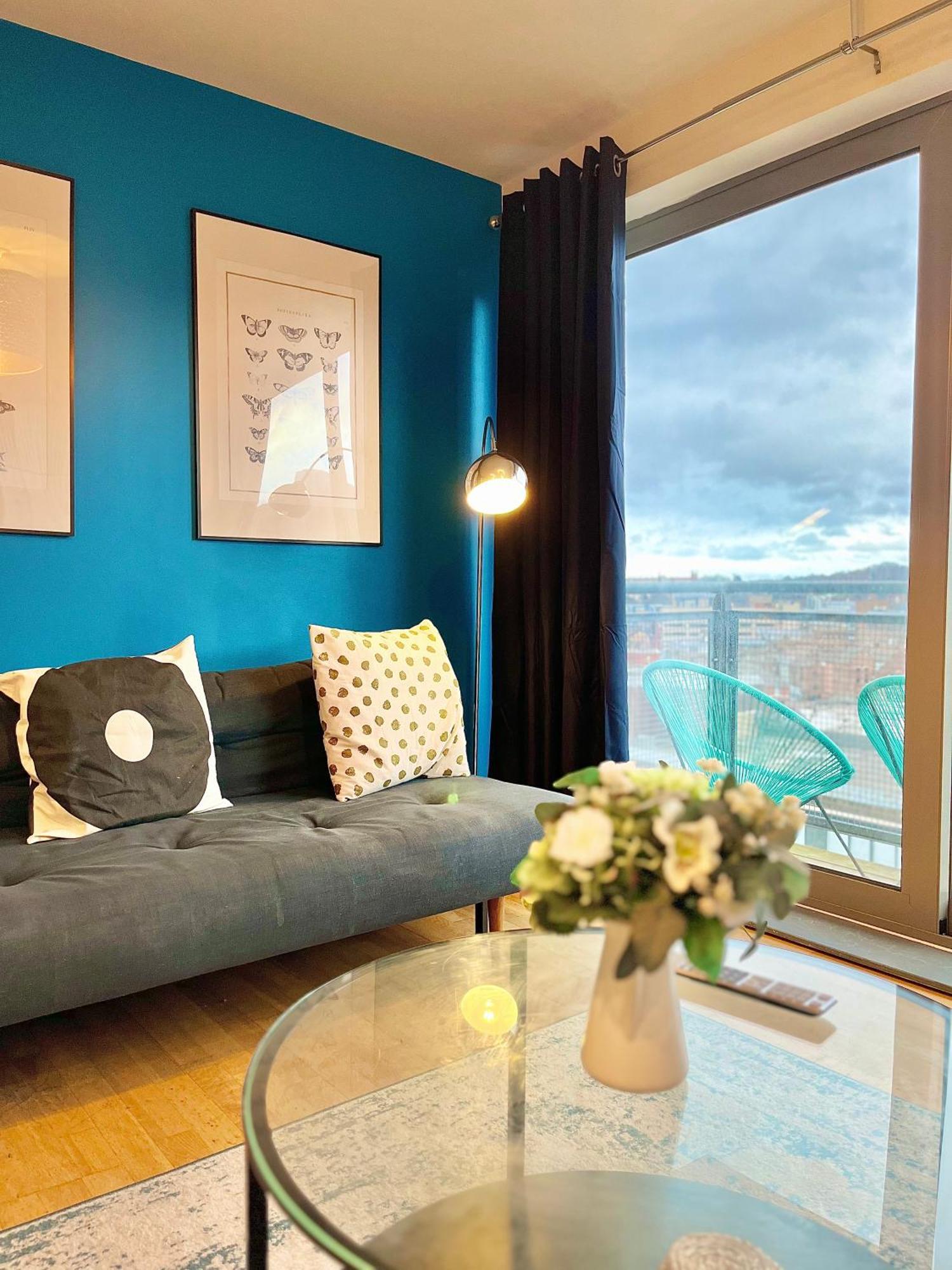 Skyview Apartment By Noknokstay - City Centre With Parking - Group, Family, Business Sheffield Buitenkant foto
